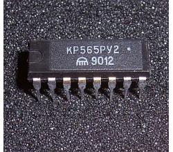 KR 565 RU 2  ( SRAM 1k x 1 = U 202 D = Intel 2102 )